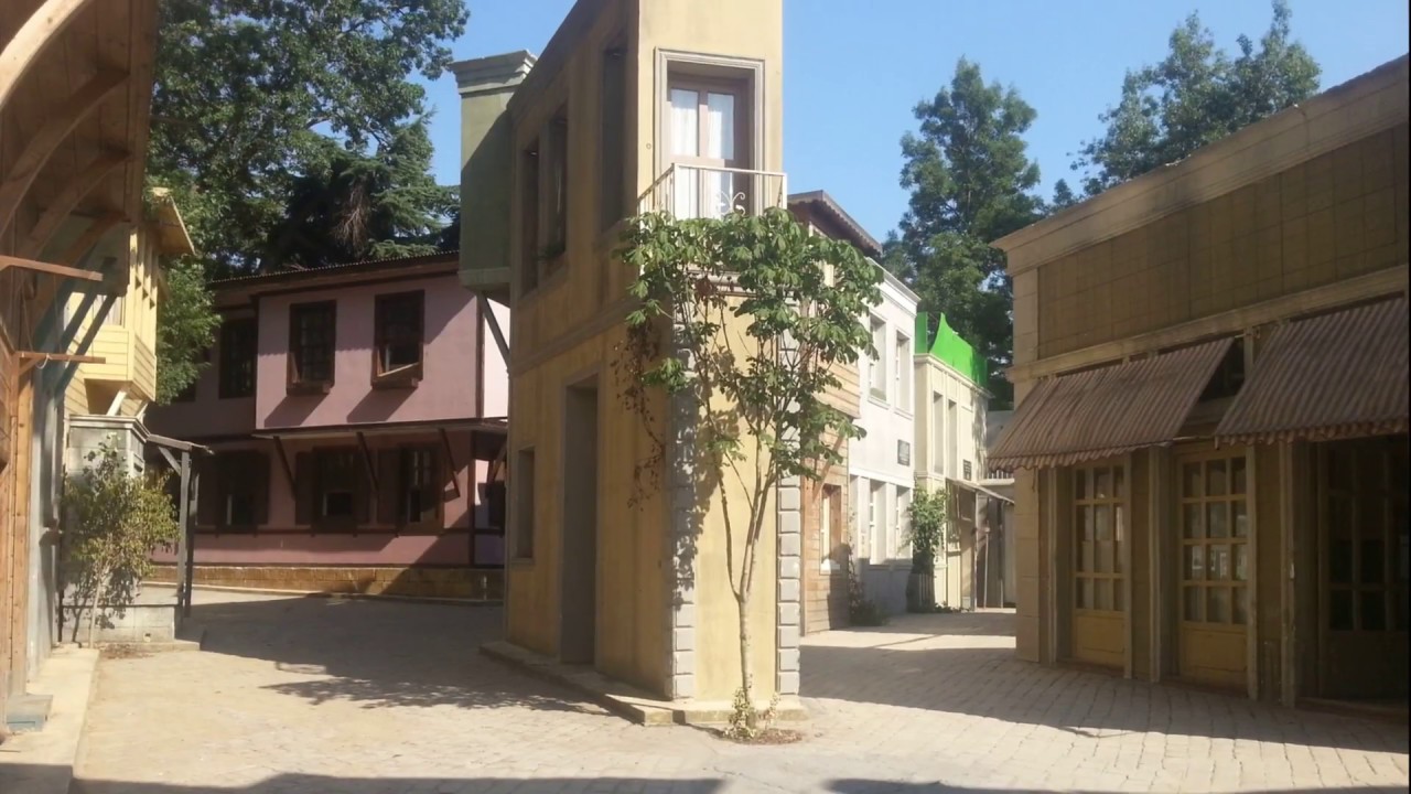 Film Çekimlerinin yapıldığı Beykoz Kundura Fabrikası Platosundayız