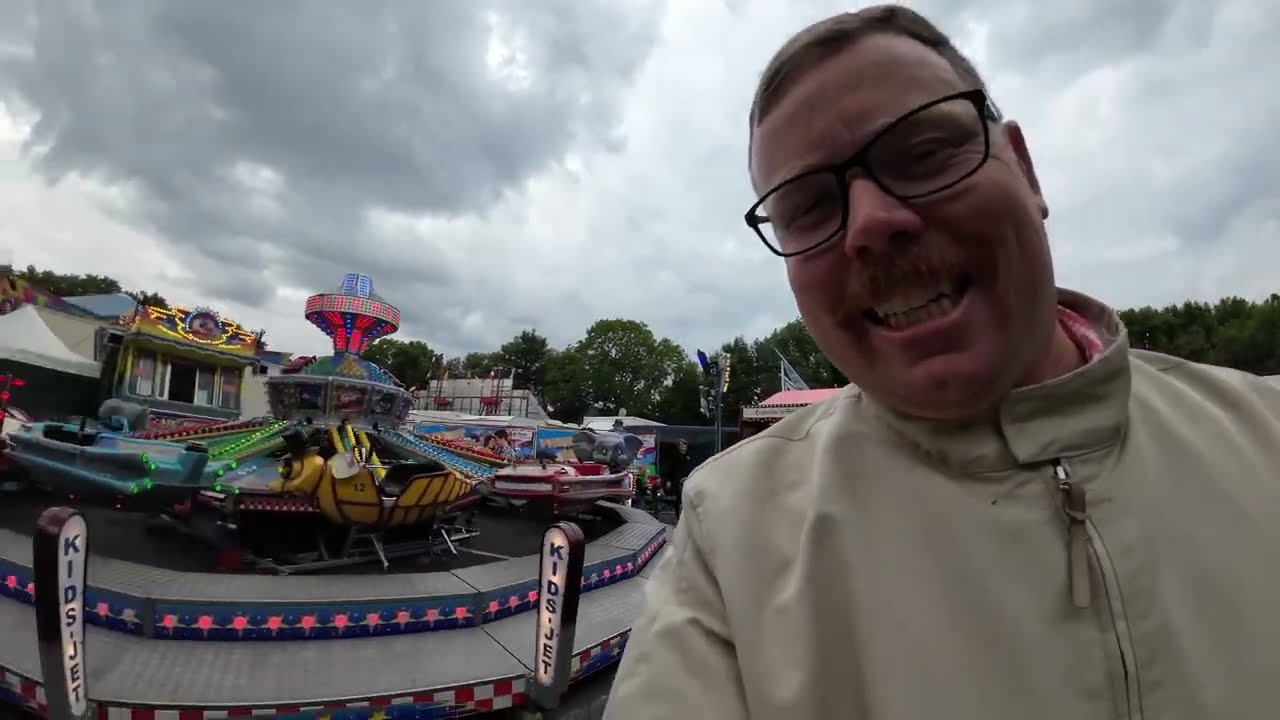 naar duitsland een kermis bezocht en gezellig druk👍#1138