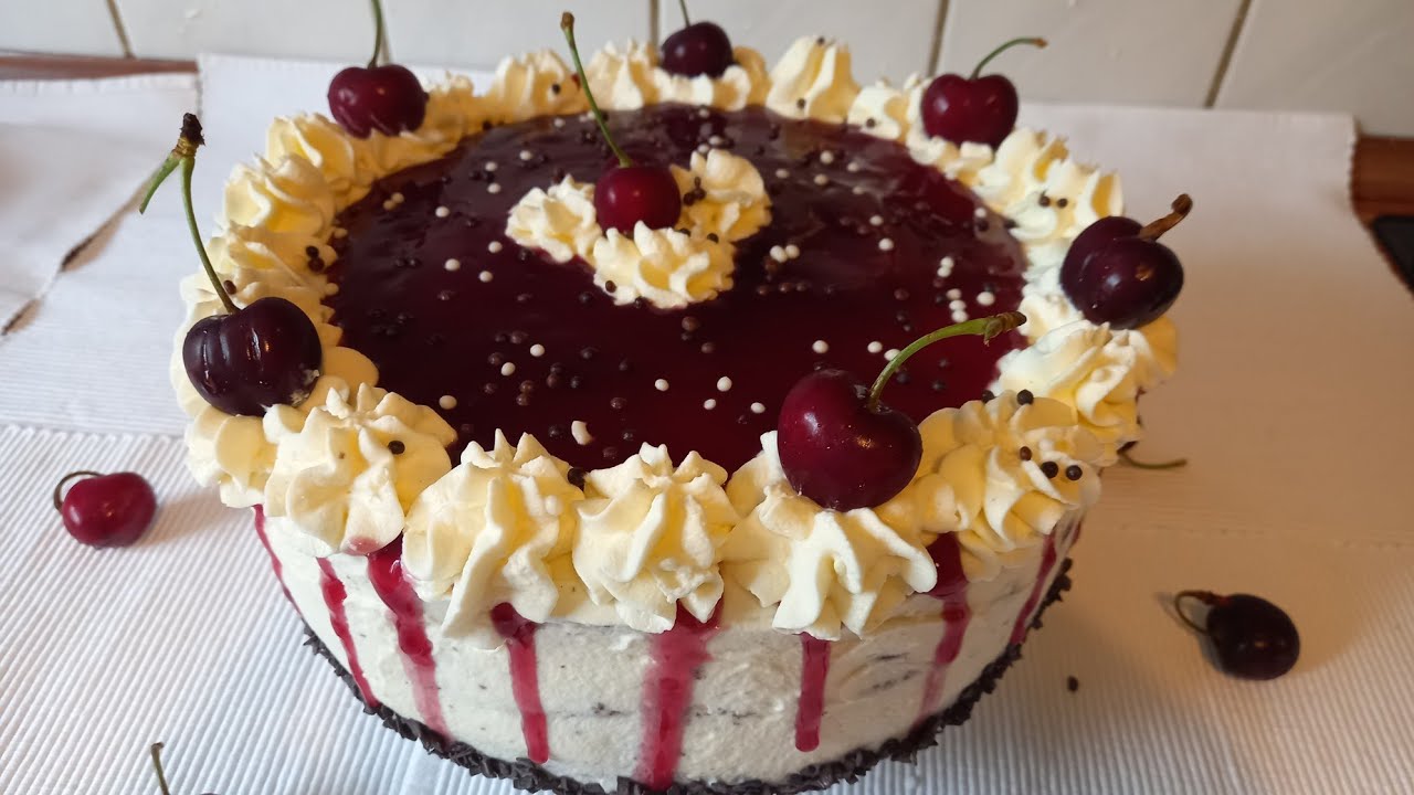 طورطه/ كيكة 🍰 حب الملوك 🍒 ولا اروع مذاق رهيب وشكلها رائعLeckere Kirschtorte