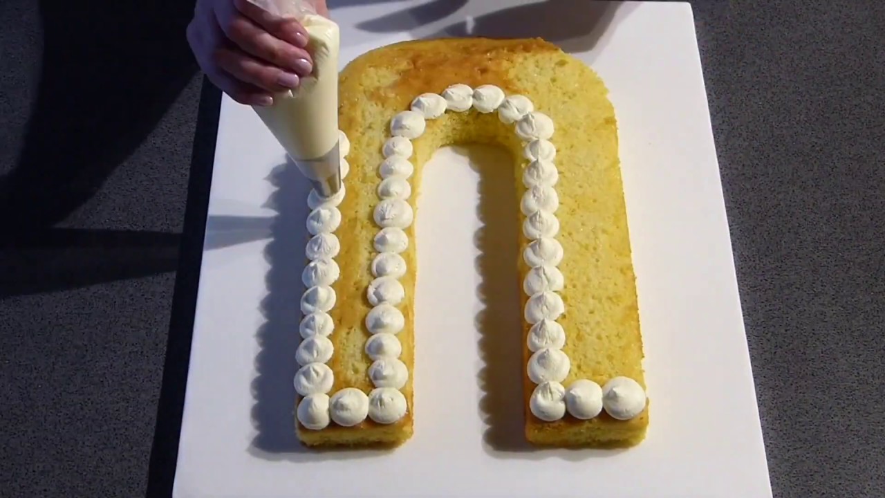 HOW TO CREATE LETTER CAKES