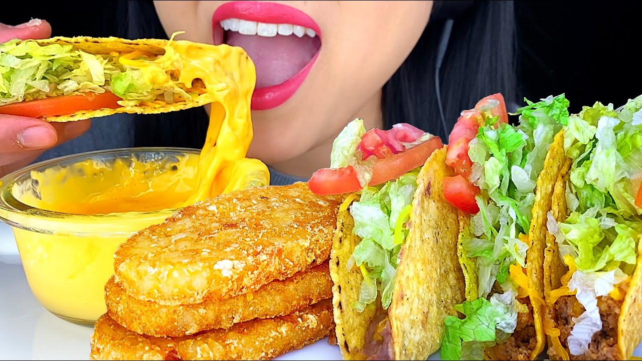ASMR Crunchy Tacos & Hash Browns with Cheese Sauce (NO TALKING) Real Eating Sounds | ASMR Phan