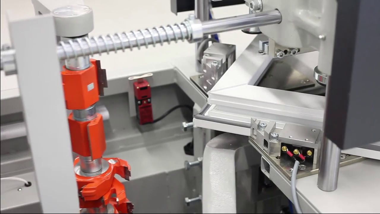 CA 747 Haffner Corner Cleaning Machine (Murat European branding)