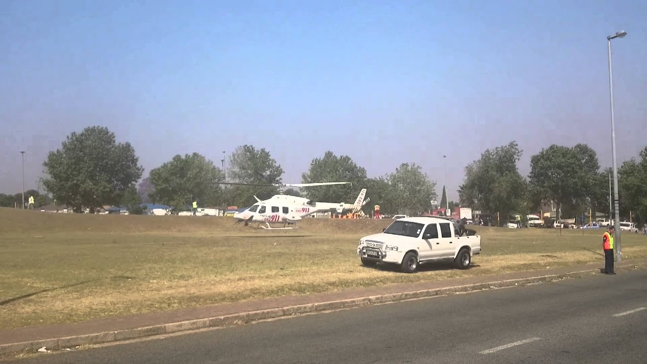 Netcare 911 Helicopter Landing - Benoni (13-10-2015 )