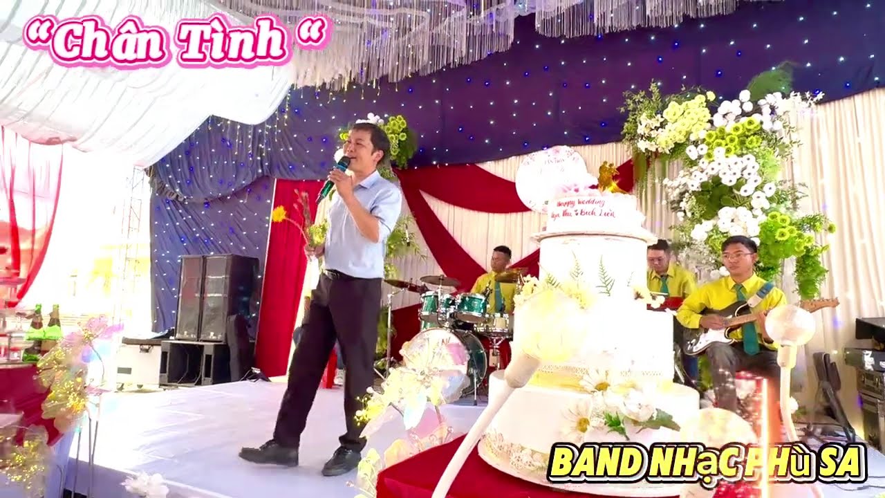 🌹Anh trai hát đám cưới với ca khúc “Chân Tình “ Band nhạc Phù Sa.  chúc cả nhà ngày mới vui vẻ nhé 🌷
