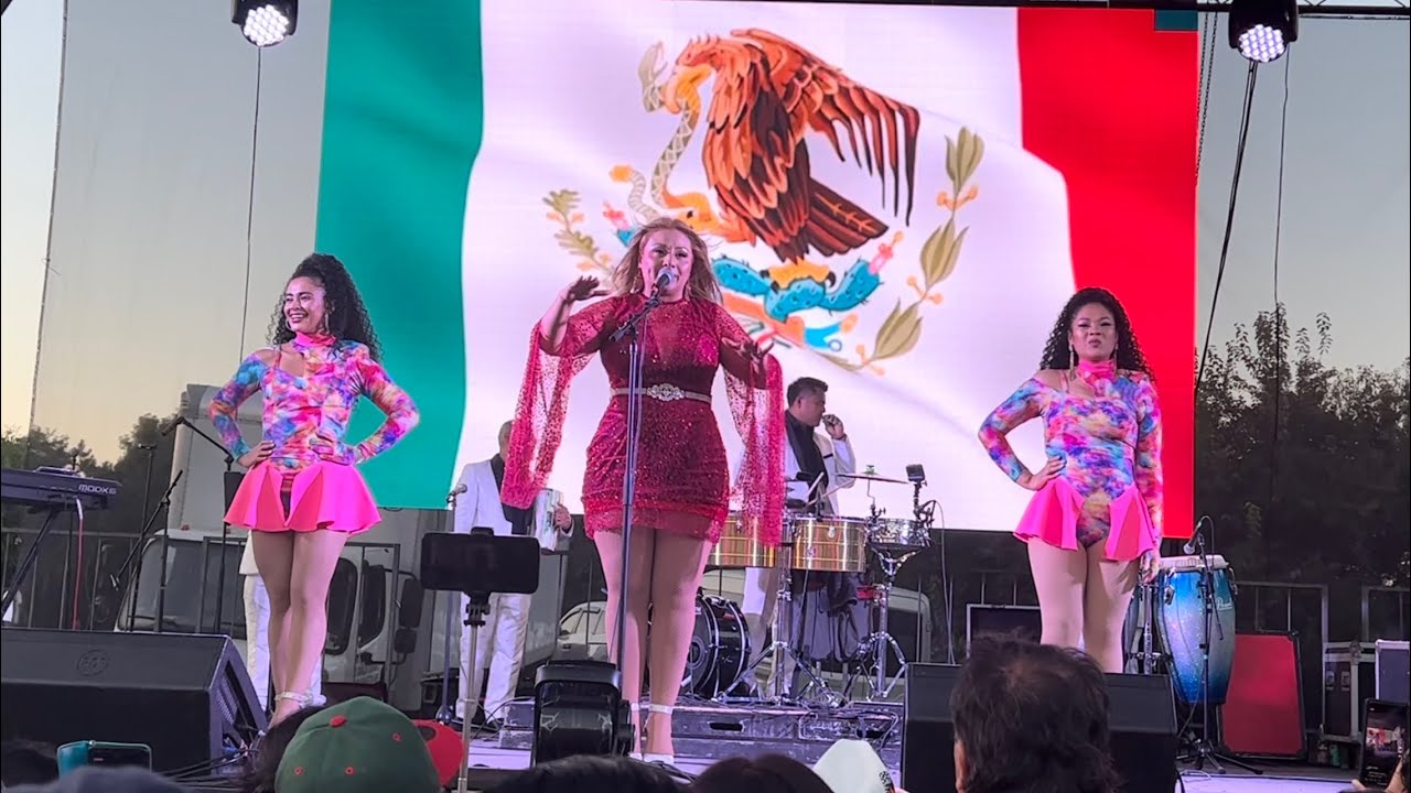 La Sonora Dinamita De Any Velasquez festival México Vive en Flushing Queens NYC