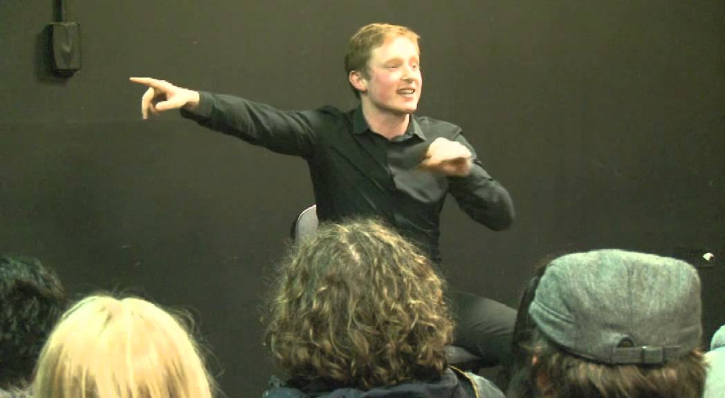 Richard Walls performing CLUBMARTYR at the Shoot Festival.