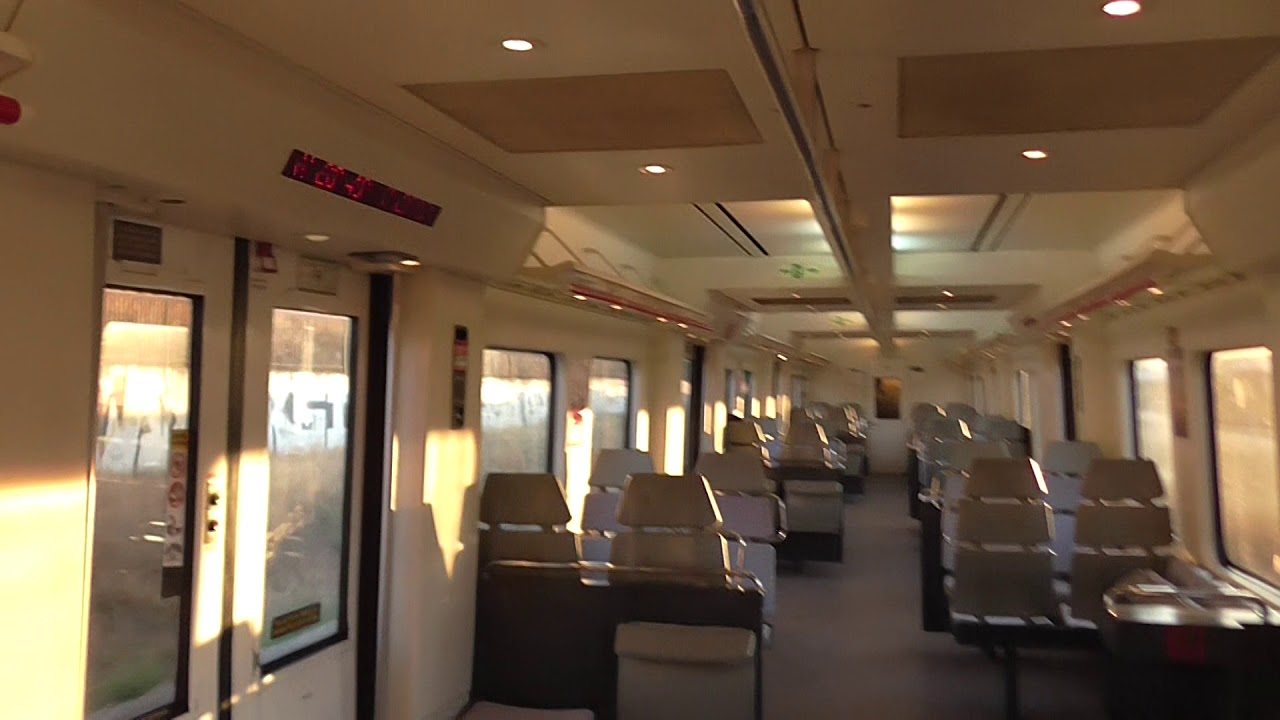 Renfe Cercanias - Viajando en 446 sin reformar a velocidad maxima