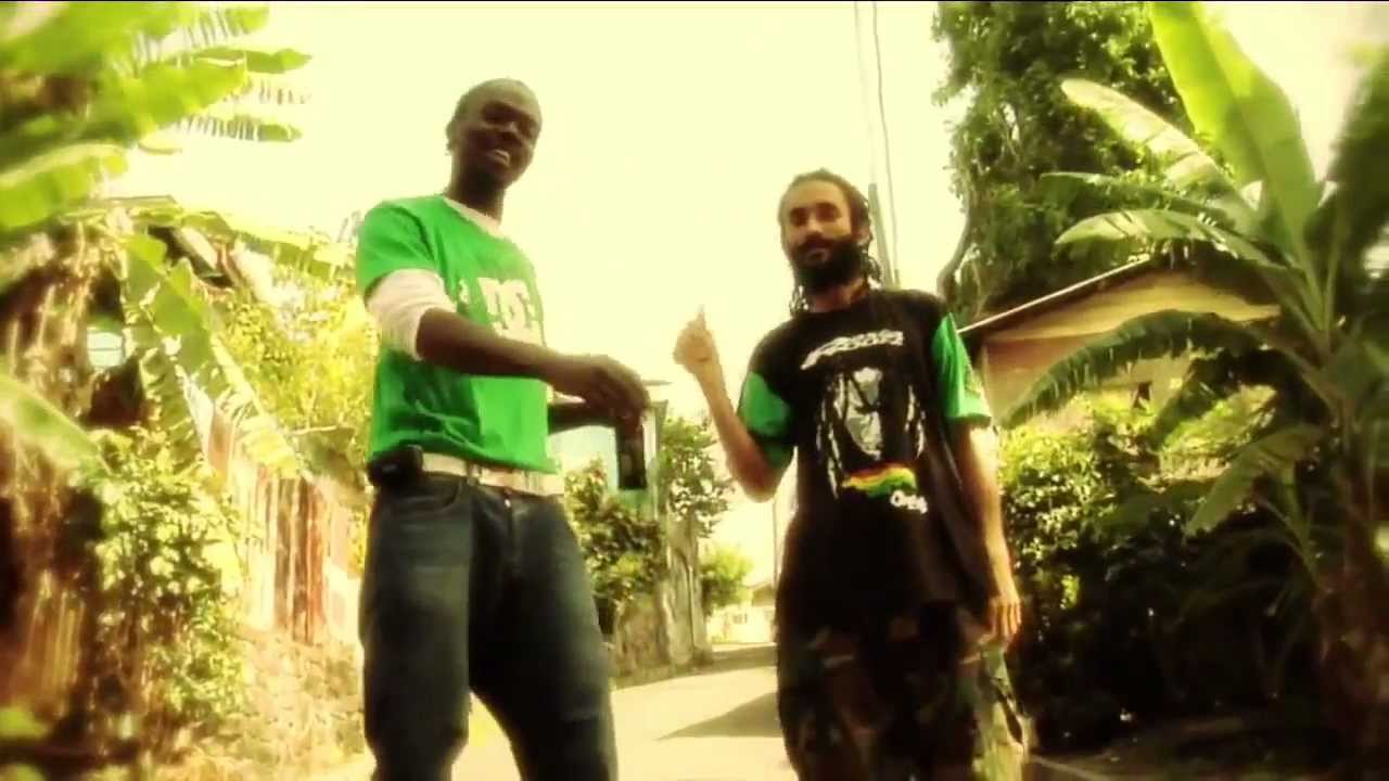 Zionomi feat Bobby Bling - Love How You Whining So