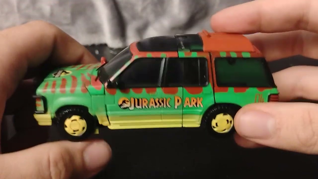 The best Dino mould Hasbro has made |Transformers X Jurassic Park crossover, Tyrannocon Rex and JP93