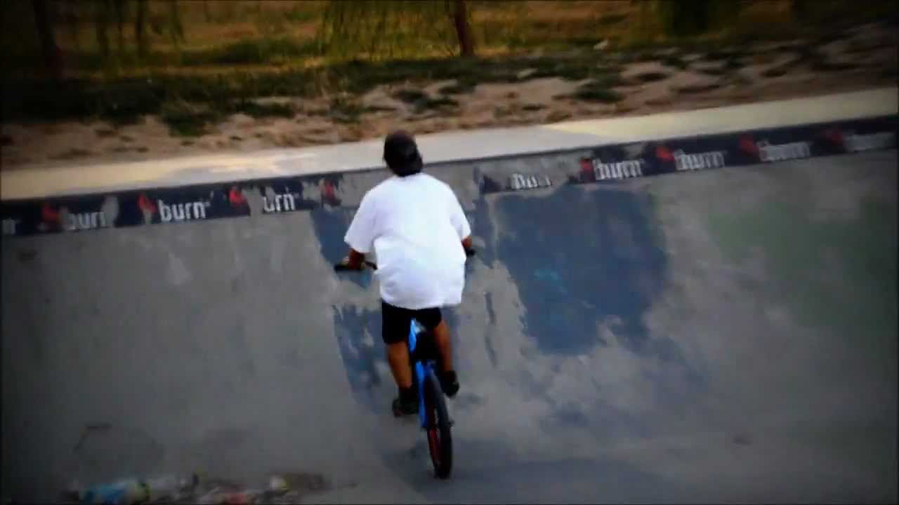 Dude Tineretului Edit