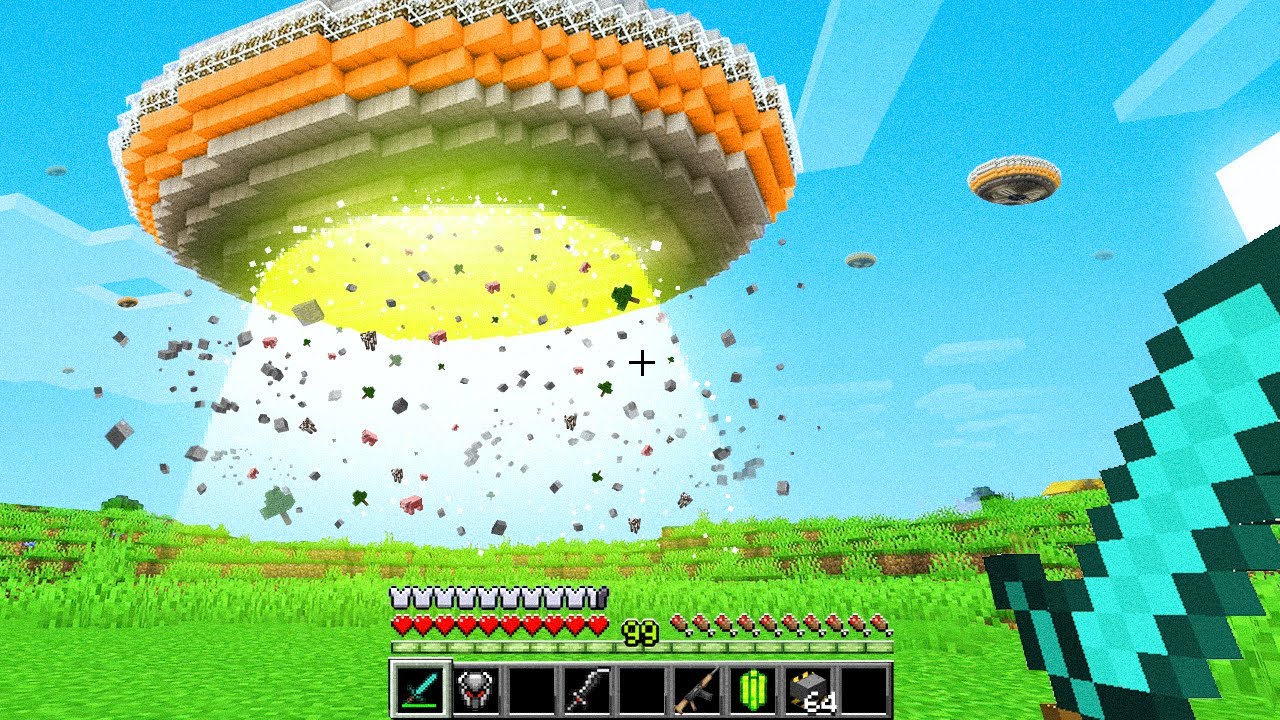 MINECRAFT But There's AN ALIEN INVASION! (Mods)