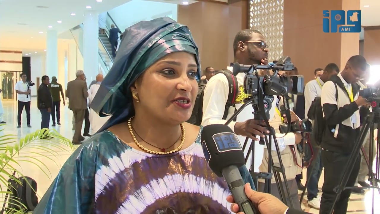 الوكالة الموريتانية للأنباء تستطلع آراء بعض المشاركين في حفل تنصيب رئيس الجمهورية المنتخب