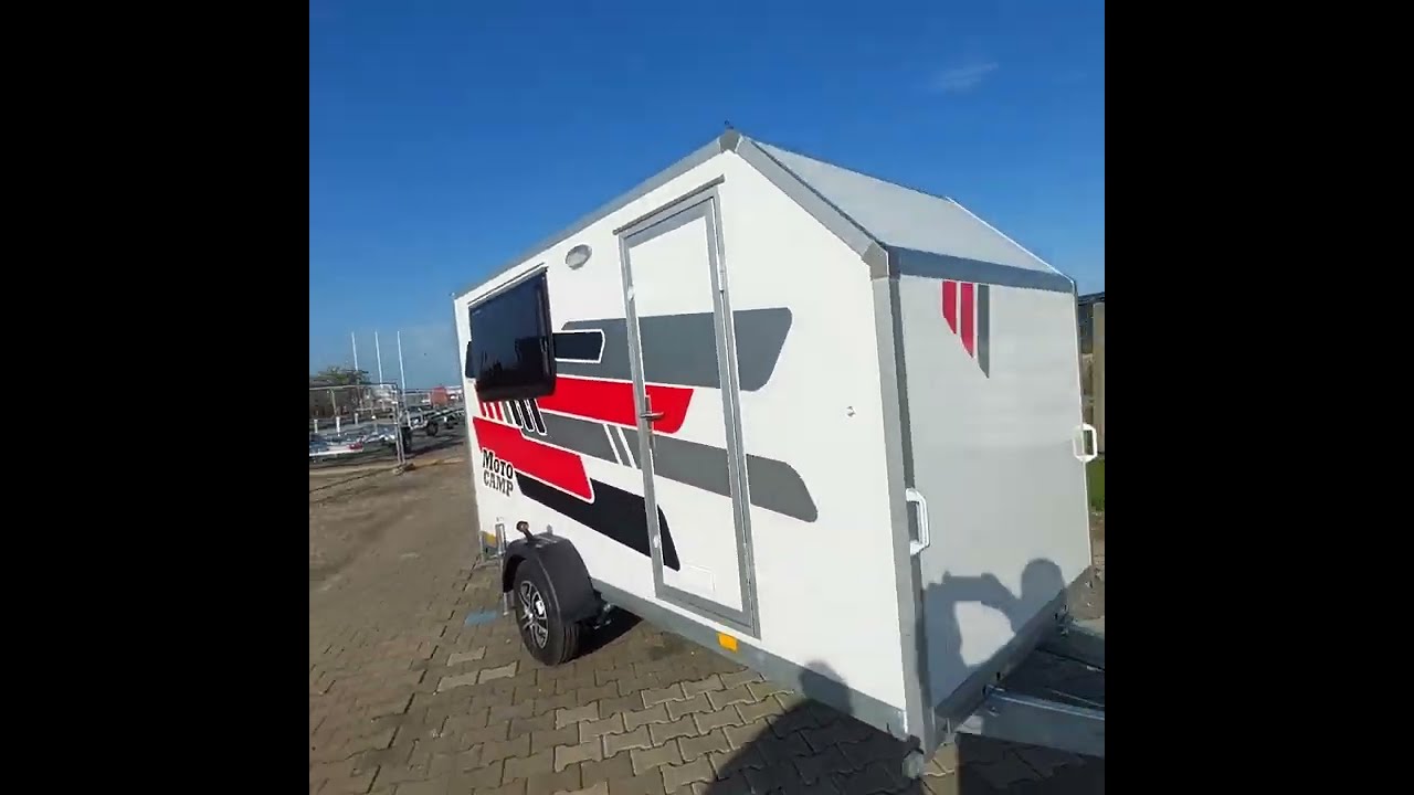 Motocamp motocyklowa przyczepa kempingowa. Speedway camper. Cross camp. Bike Racing. Service Garage