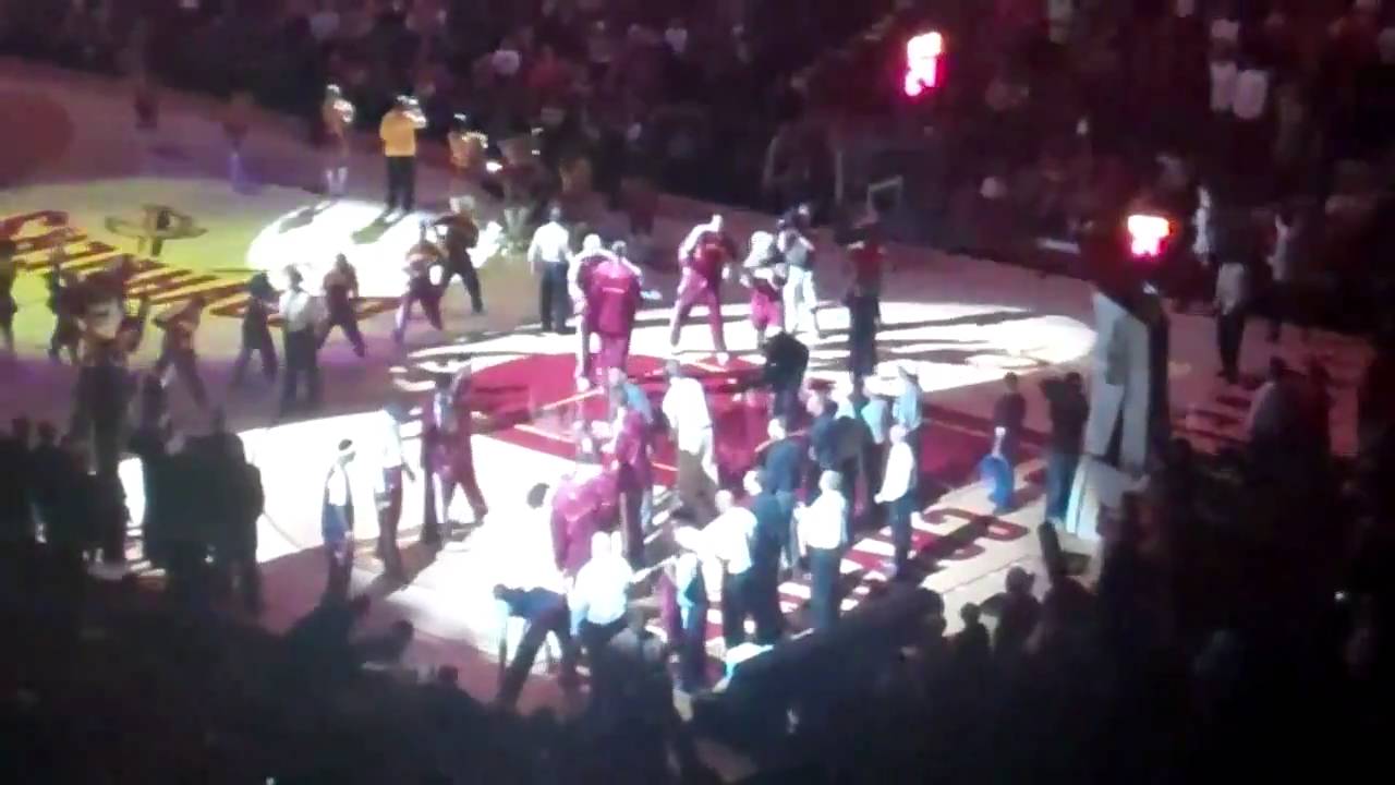Stepien Rules: Pregame Intros...Cavs/Knicks