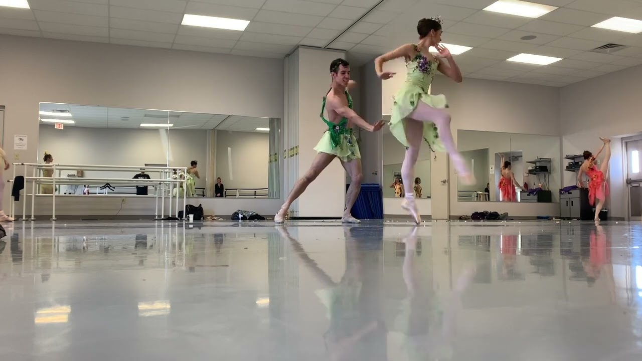 Spring Pas de deux