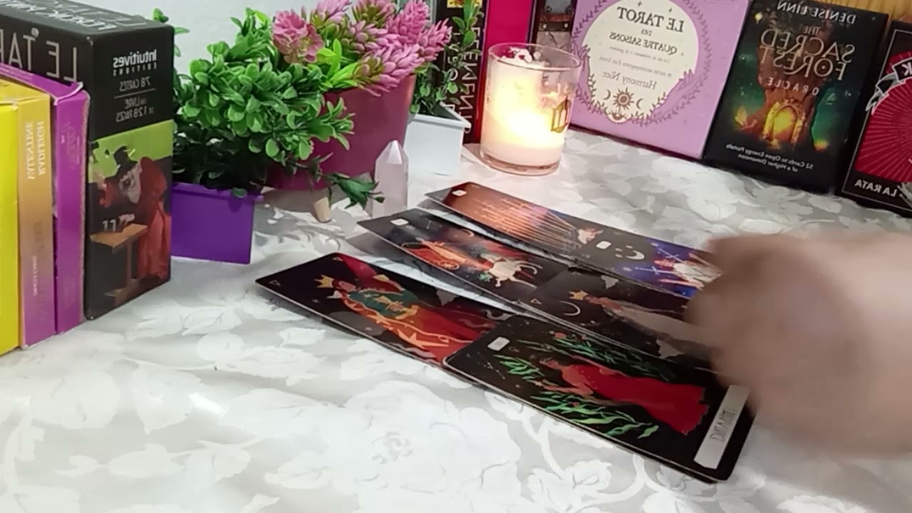 مفتقد حنيتك و وقفتك معاه❤️‍🔥 مشتاق لصوتك و لروحك الحلوة🥹موش عارف يطلعك من دماغو