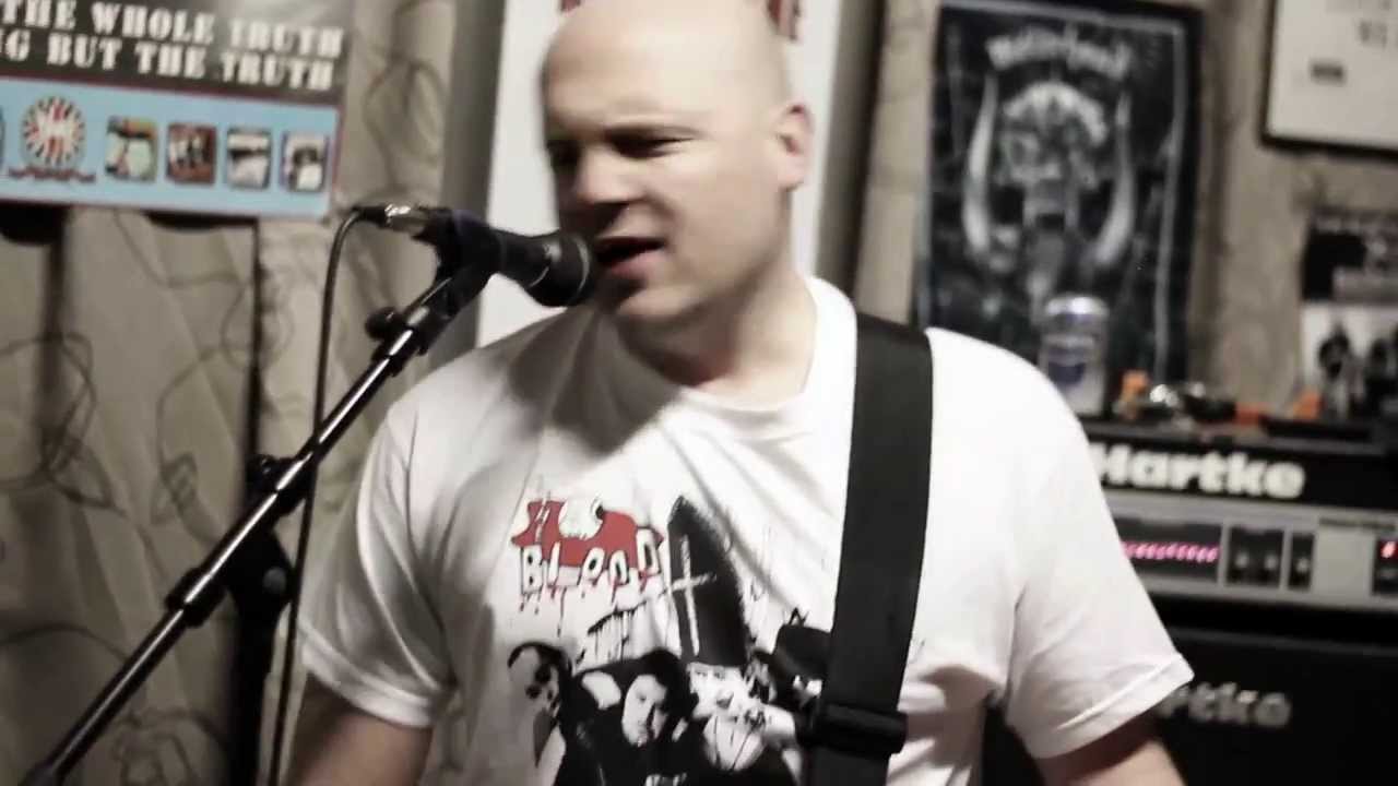 Razorblade - Feel The Rage (official video)