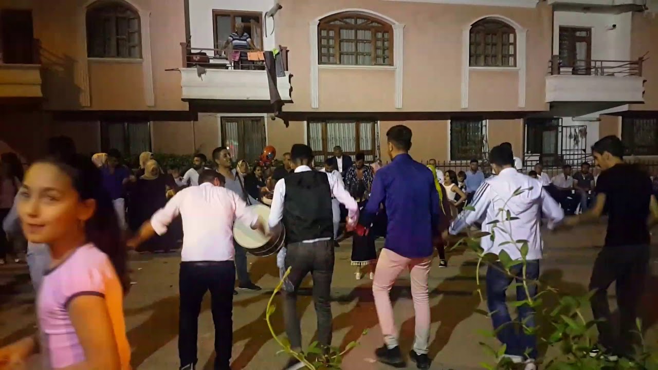 Tekman Karayazı Erzurum düğünü(Hikmet Cengiz)