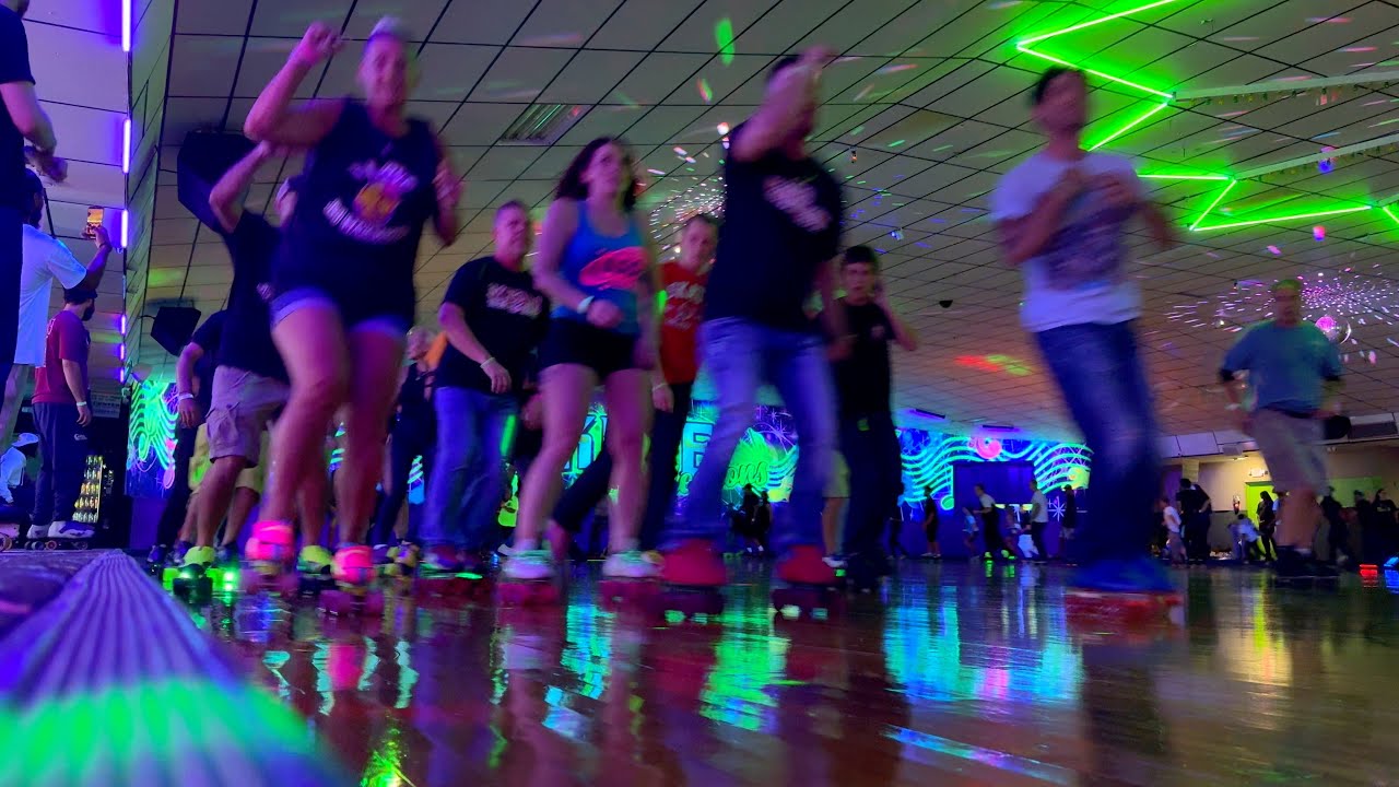 Ladies & Guys Shuffle - 2025 It's A Vibe Shuffle Skate - Night 1
