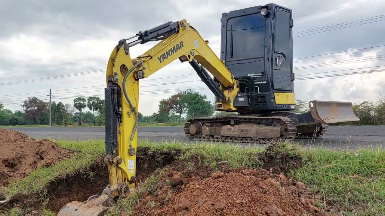 YANMAR Vio35 งานขุดติดตั้งเสาไฟ รถขุดขนาดเล็ก ชมไป บ่นไป excavator EP.9316