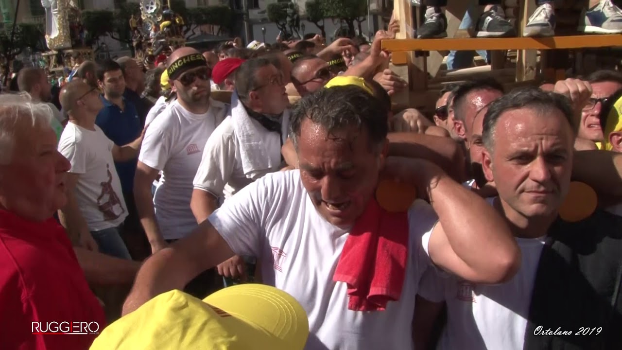 Uscita Piazza Duomo Ortolano 2019 - Paranza La Trinchese - Fam. Simonetti