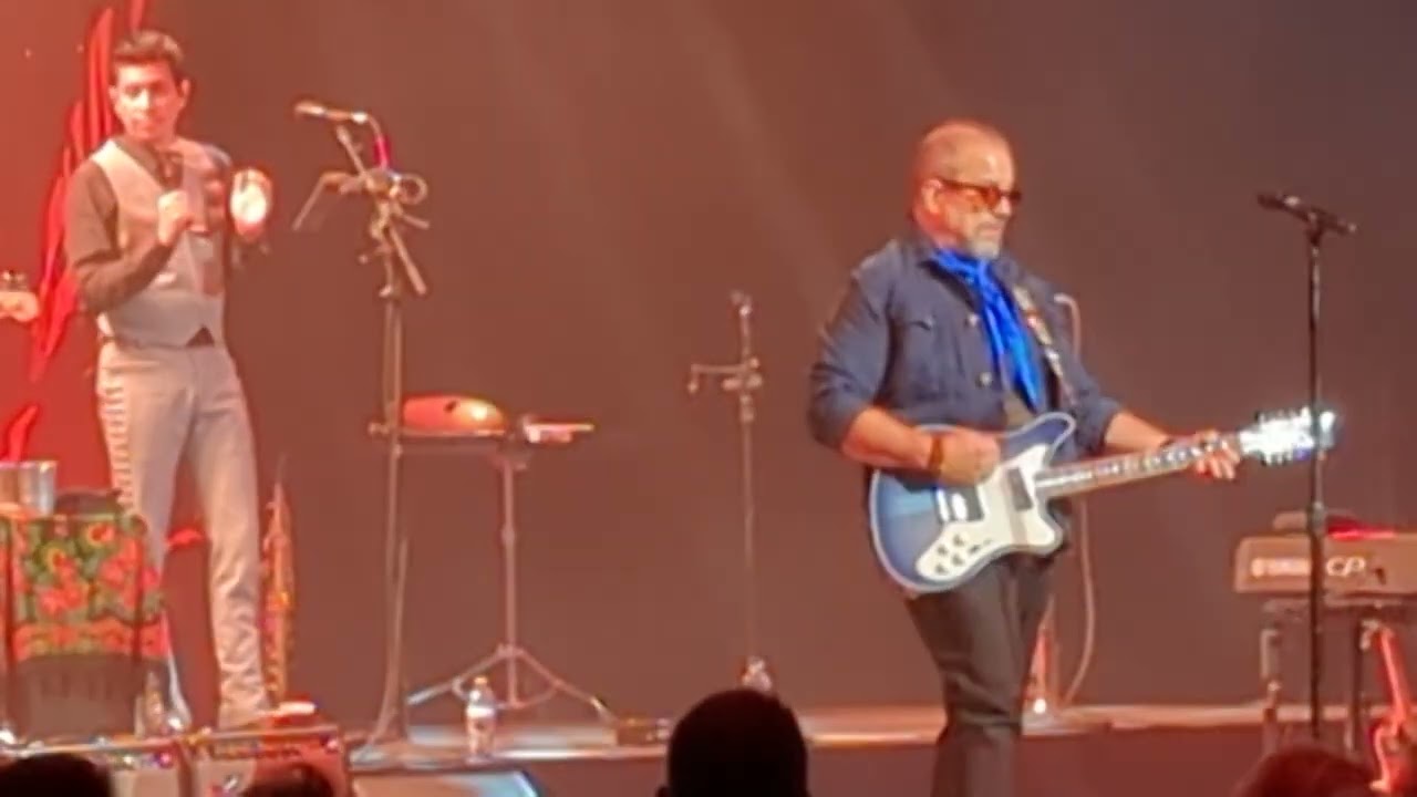 Raul Malo and the Mavericks perform 