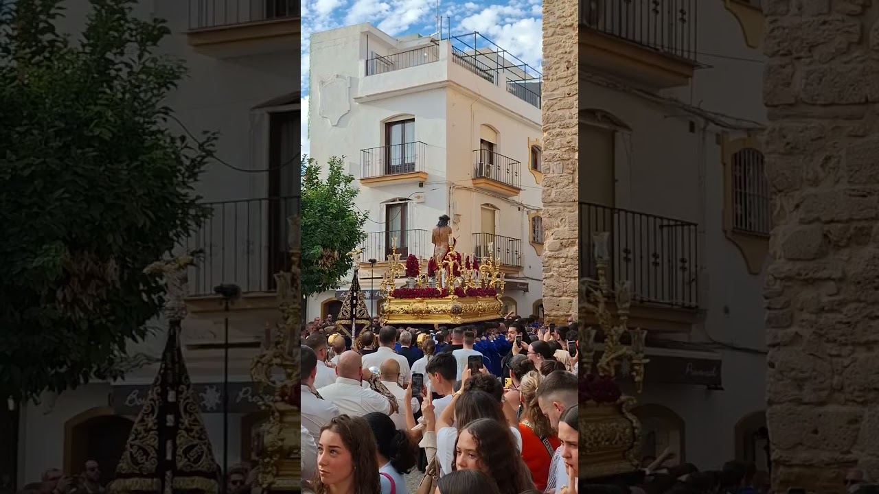 Salida del Cristo de la Humildad de la Iglesia de la Encarnación de Marbella ✝️☦️✝️🙌👌👍👏👏👏
