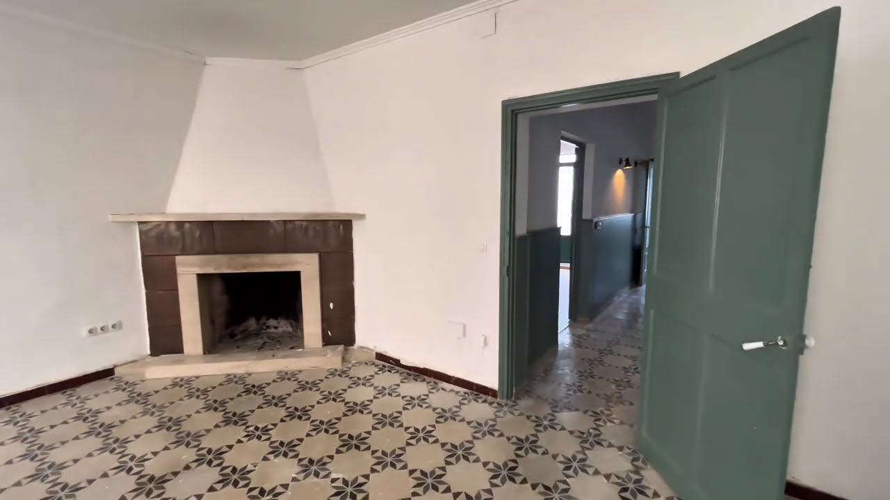 Casa señorial con patio en el centro de Mahón, Menorca. REF - 4857