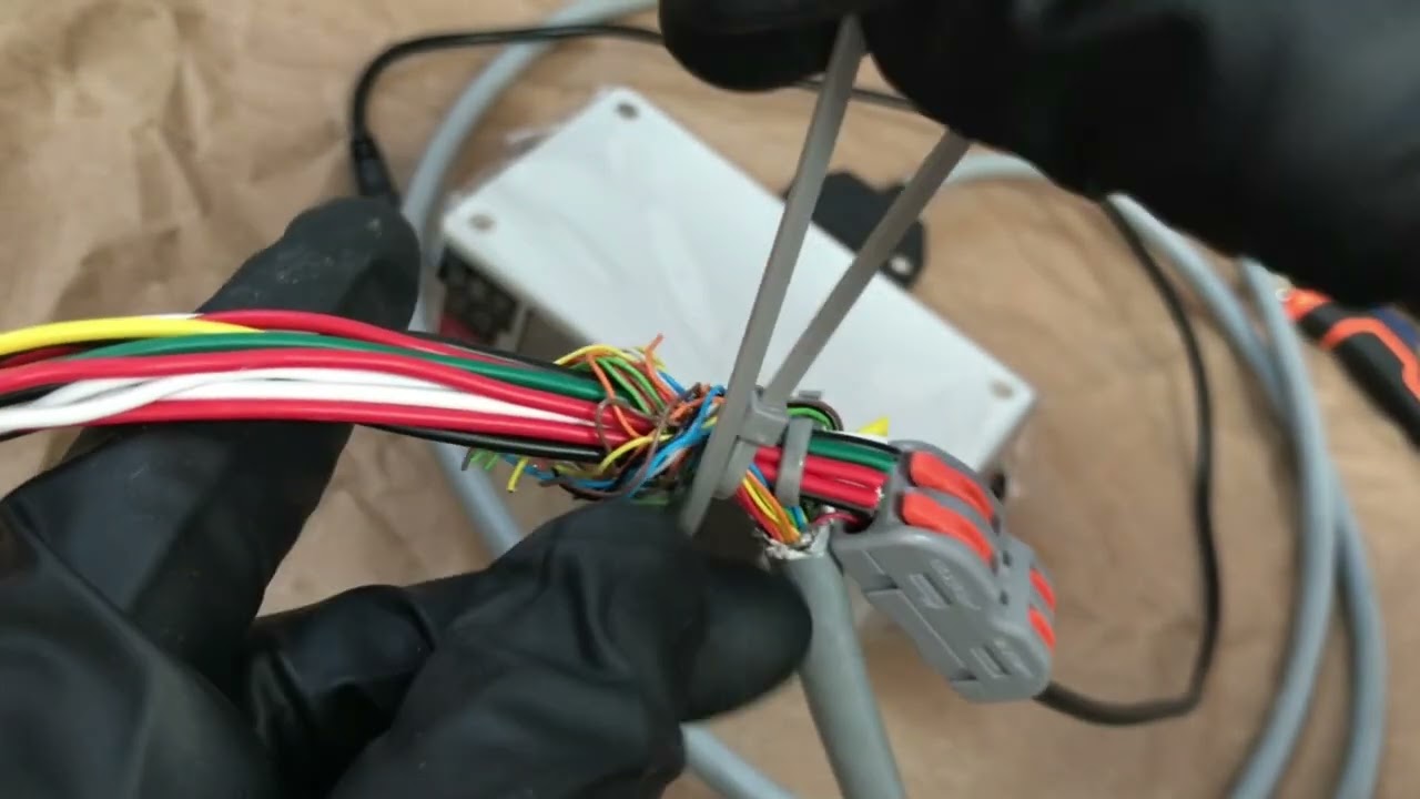 The DeLorean's speedometer is made up of colorful cables held together with cable ties. #bttf