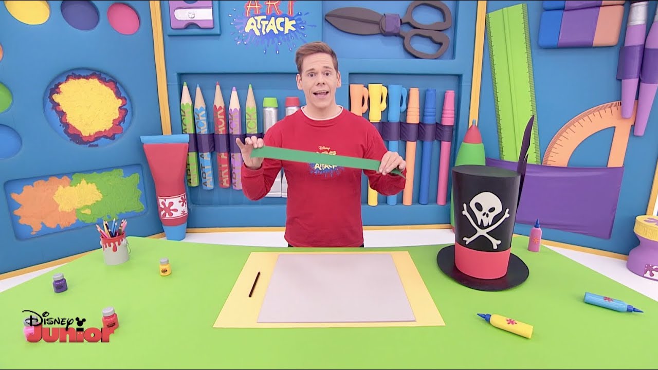 Art Attack - Hats & Masks - 