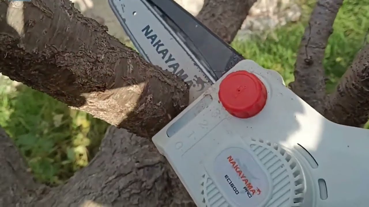 κλαδευτικό αλυσοπρίονο μπαταρίας 21V Li-Ion, – NAKAYAMA PRO EC1600 – με λάμα 20cm (πλήρες σετ)