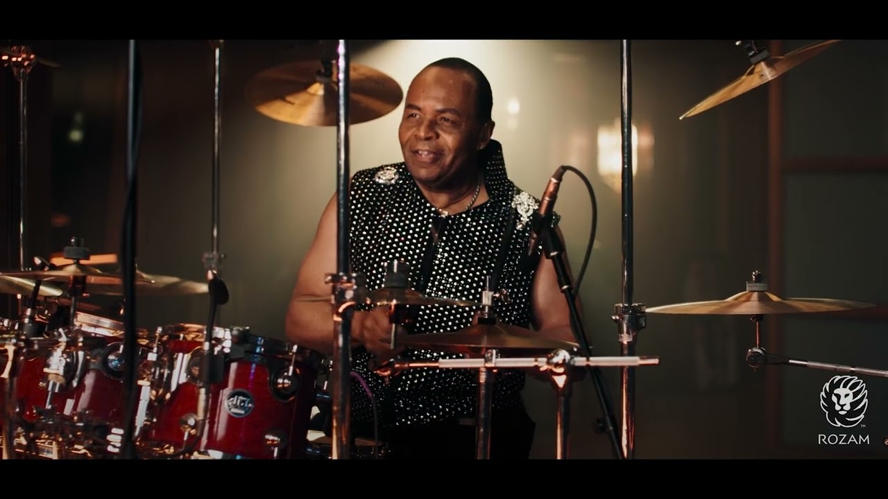 Mr  Jonathan Moffett's Performance Smooth Criminal