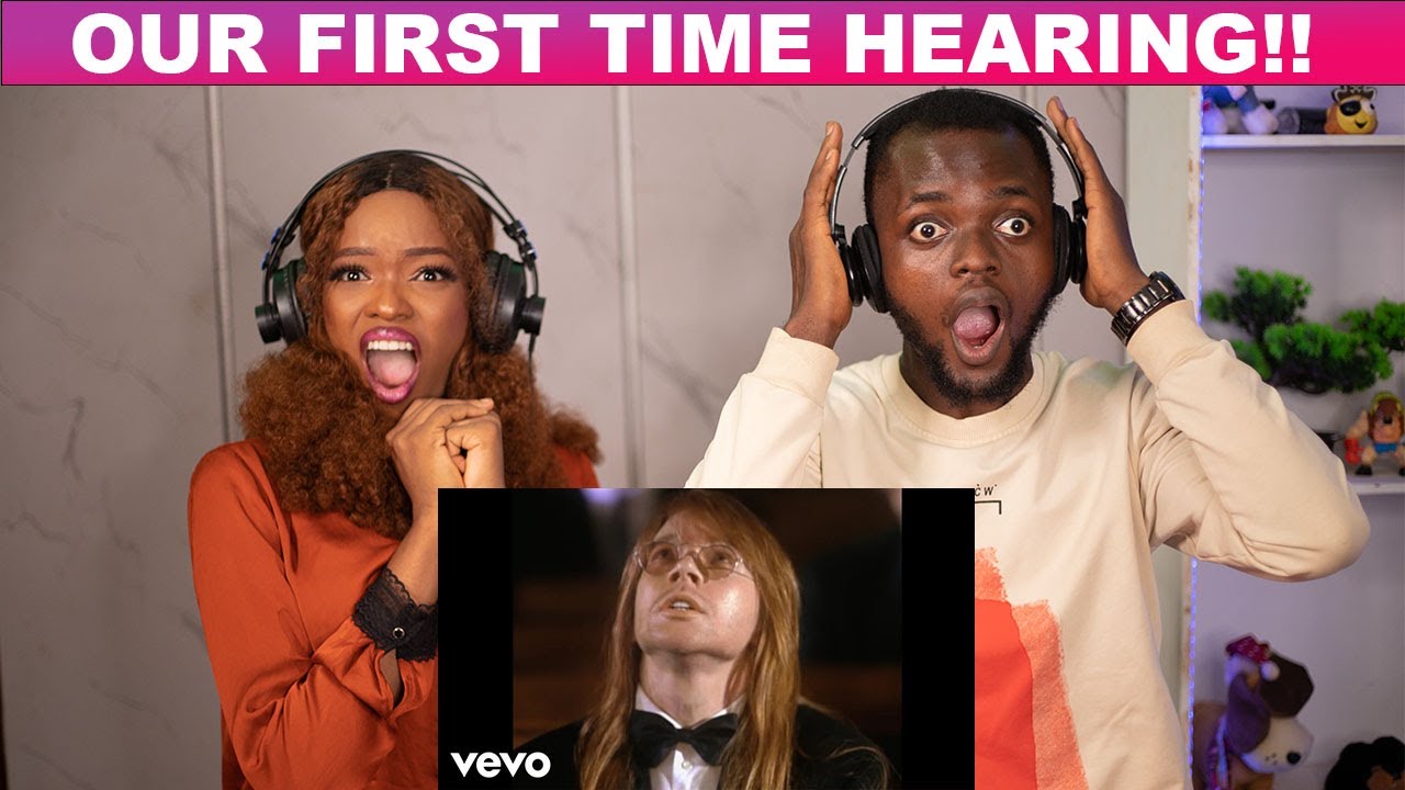 OUR FIRST TIME HEARING Guns N' Roses - November Rain REACTION!!!😱