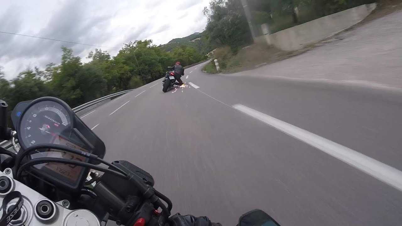 Arsouille sans prétention / Raw on board Shiver 750 & CB1000R / Pure Sound