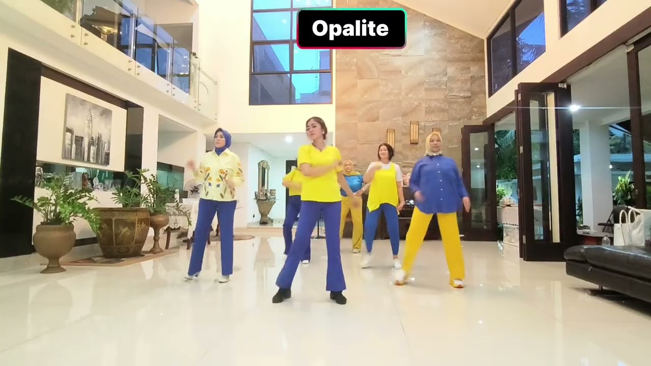 Opalite - Linedance// Choreo: David Ang (MY) //Intermediate Phrased - November 2025