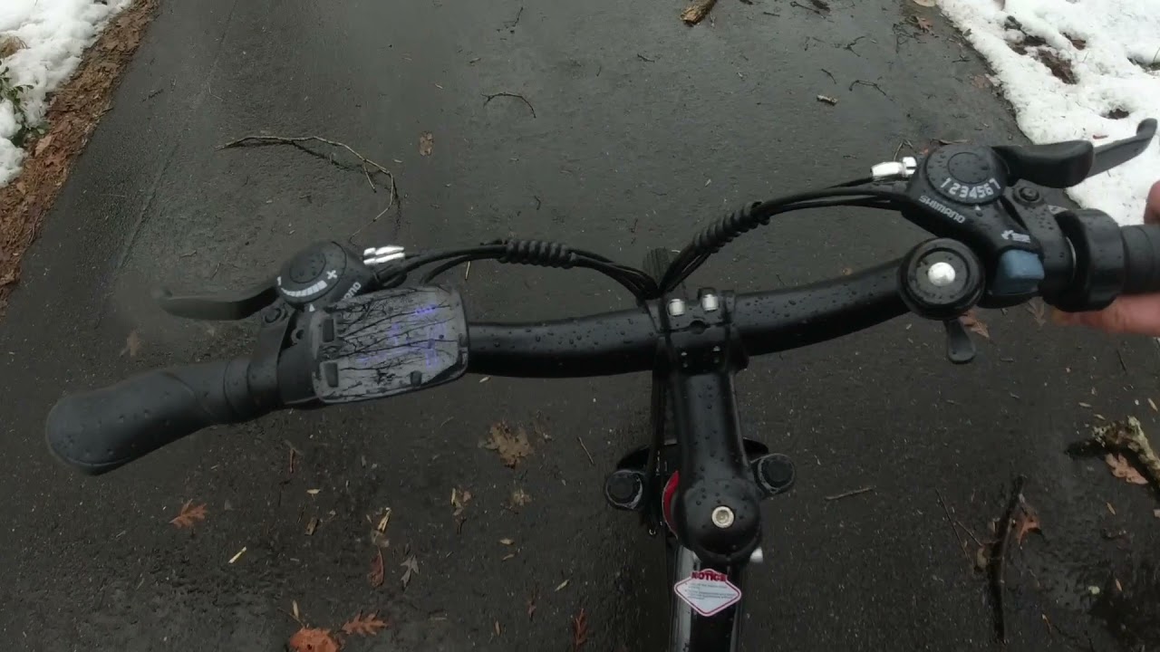 Hotsystem Ebike 350 W Motor Ebike VS Macwheel 250 W Motor Ebike