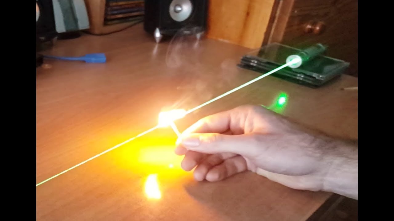 How To Focus Laser Pointer To Burn / Green And Red / With ZEUS LASERS