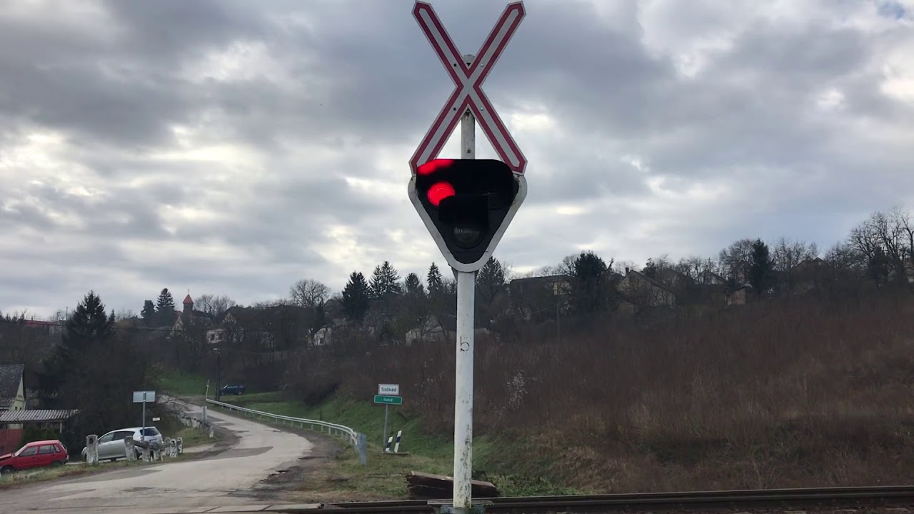 Vasúti átjáró - Szőkéd / Hungarian train level cross