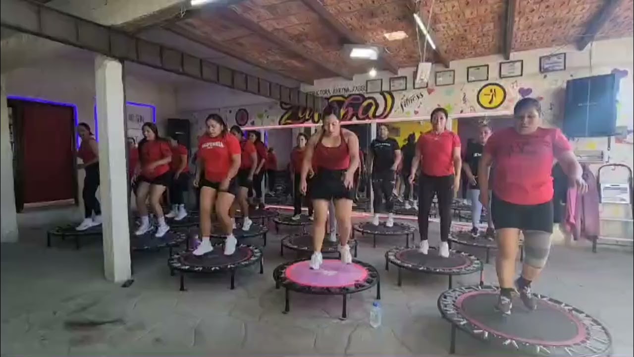 Lamento Boliviano// coreografía//  #jumping #jumpingfitness