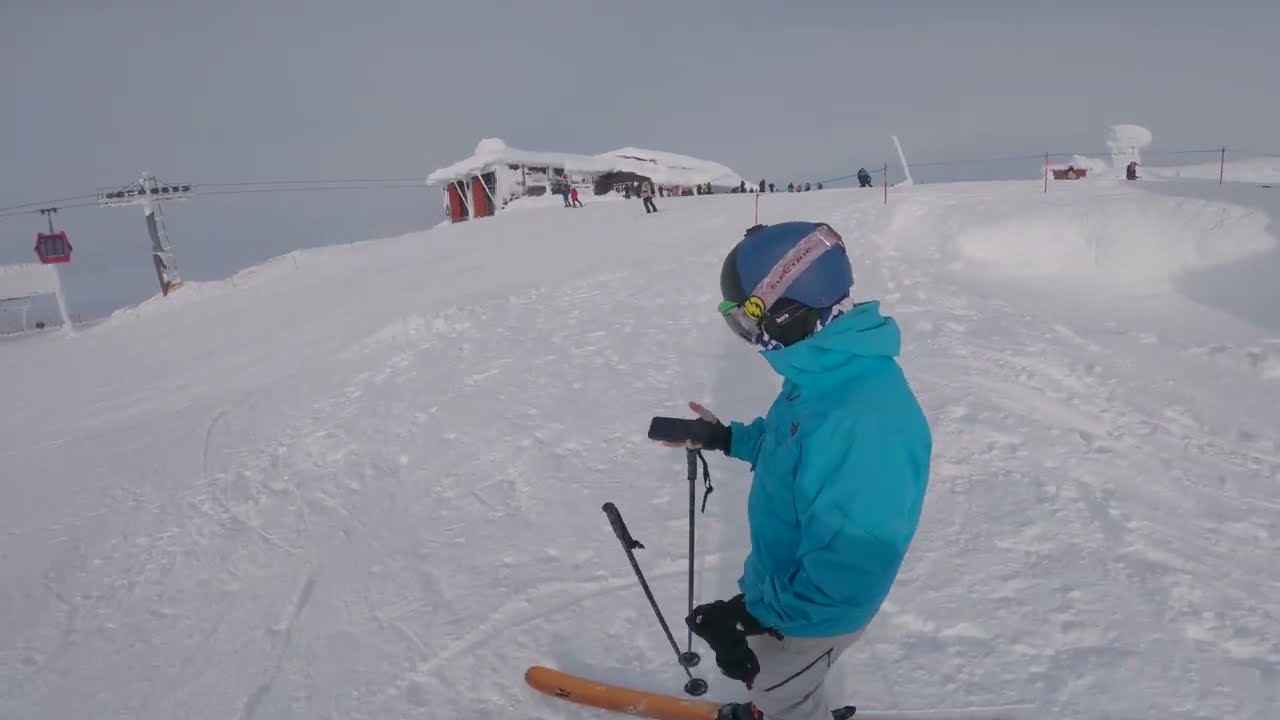 Åre, Sweden - Goldolen (top lift), skiing the red down to the bottom of the VM8:an (main lift)