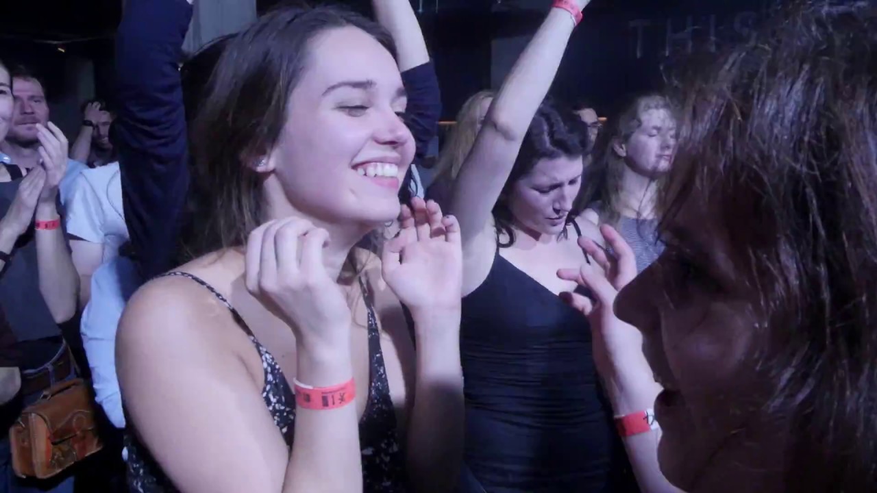Hiperkarma überparty