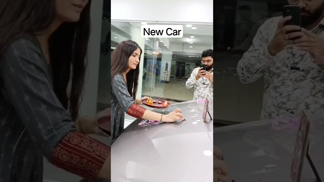 Geeta Rabari New Car #viral #livedayro #live #geetarabarilifestyle #shorts