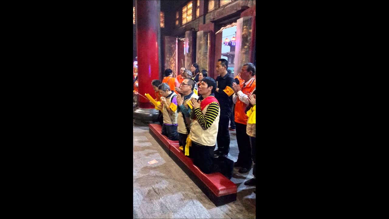 桃園興南宮的神尊入廟休息