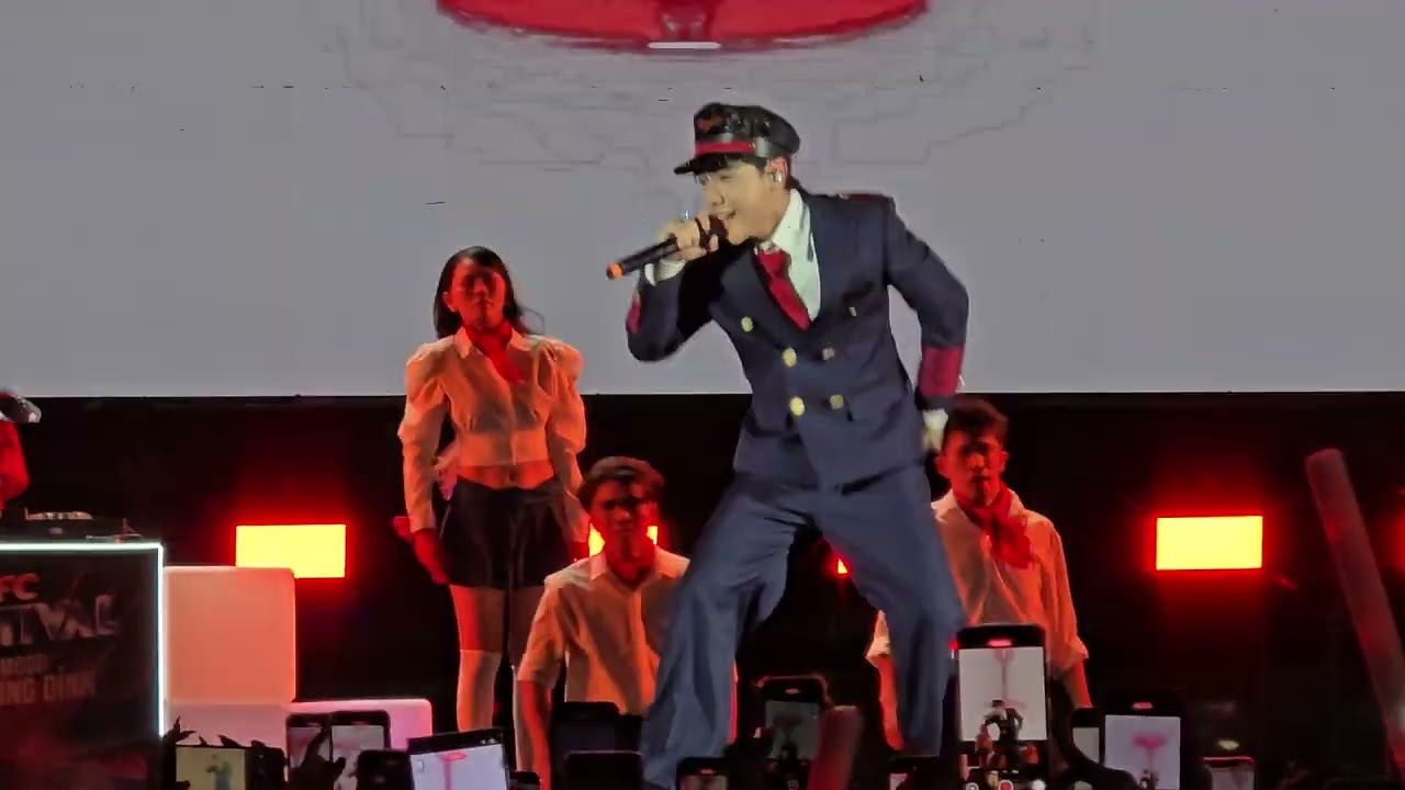 Quang Hùng MASTERD - Tình Dầu Quá Chén | Live in Saigon River Park