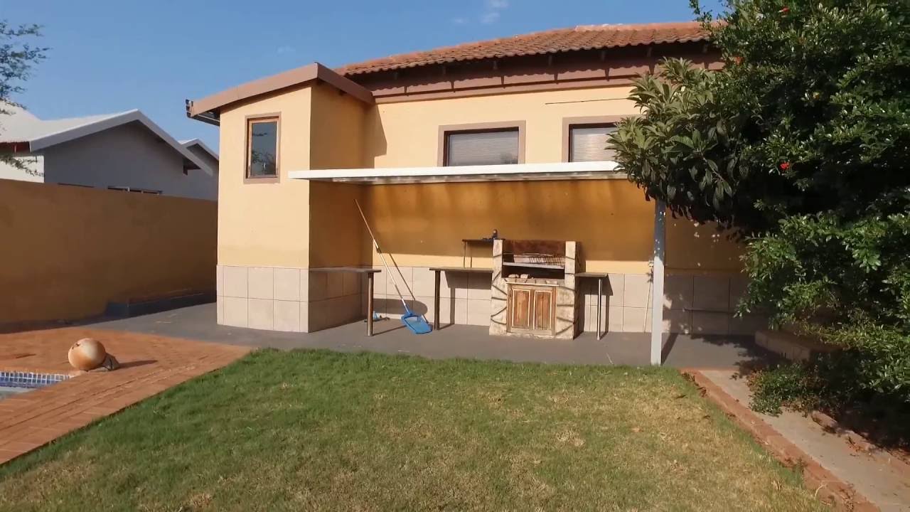 4 Bedroom House for sale in Gauteng | Johannesburg | Roodepoort | Honeydew Manor |  T1023375