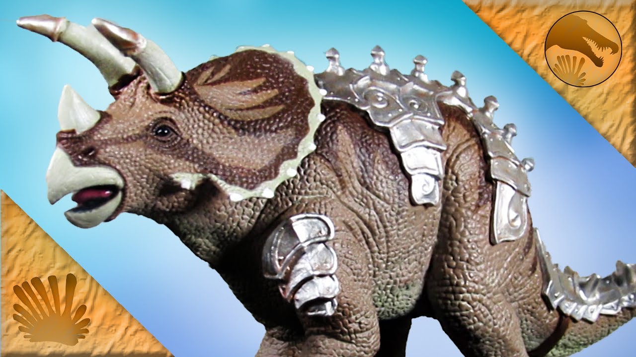NEW Safari Ltd. 2021 Armored Triceratops || Battle Ready Trike!