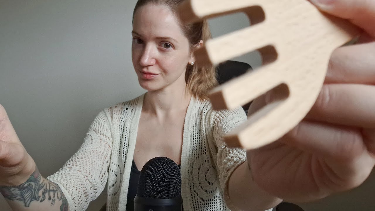 ASMR eating you with mouth and hand sounds with personal attention - wood tapping - tongue clicking