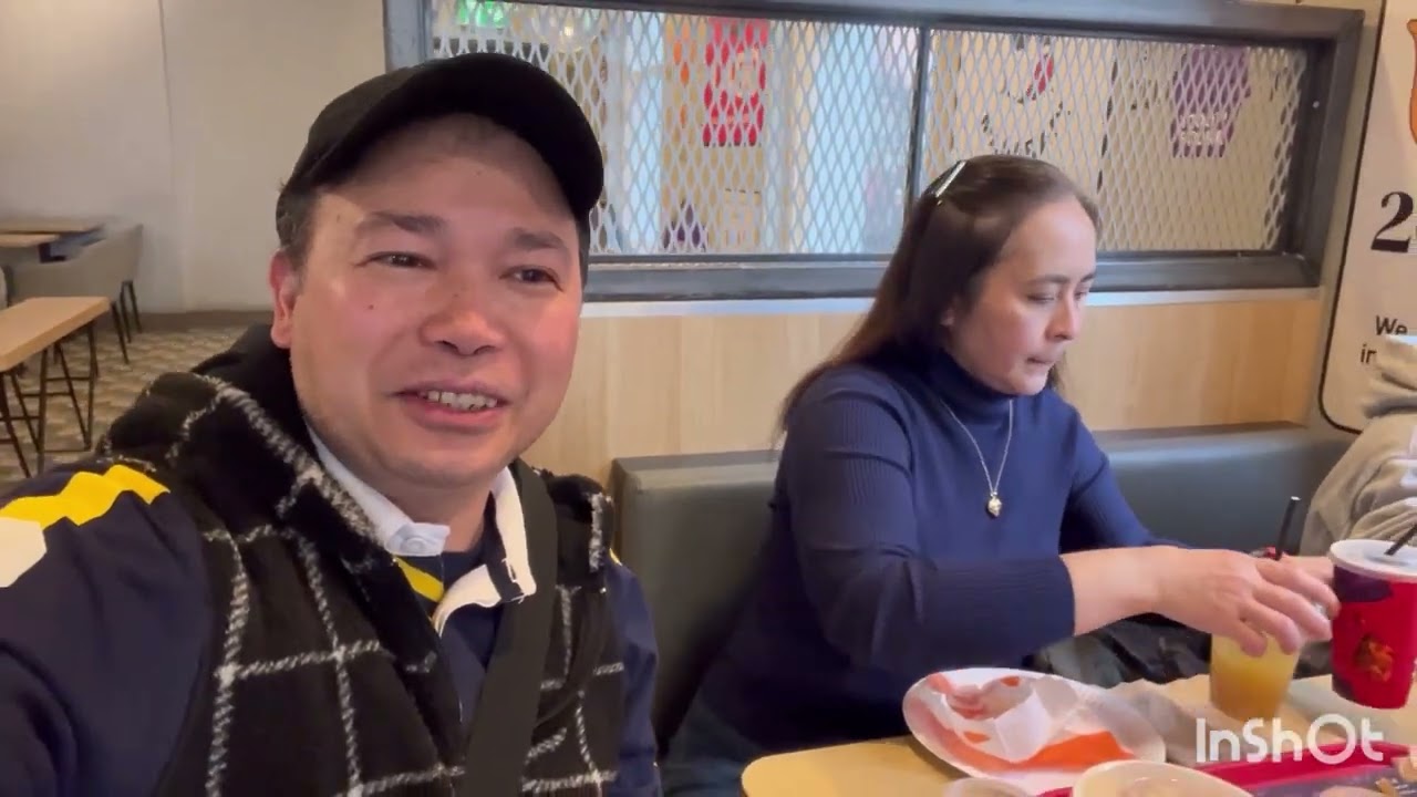 We went to Liverpool for My Simple Birthday #Eat at Jollibee🍗🙏😀