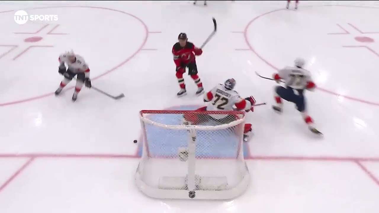 Грицюк забил Бобровскому! 🏒