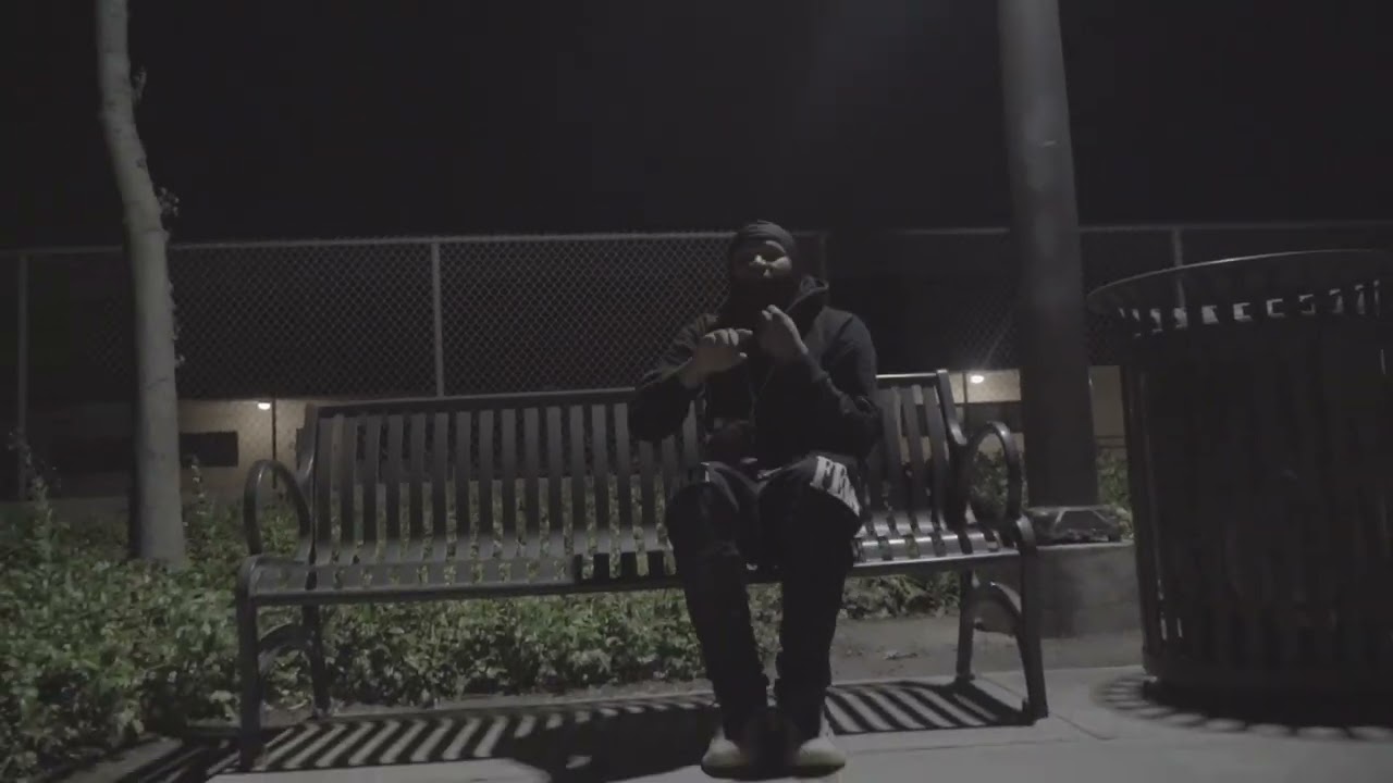 BabyPlay200 -  bareface